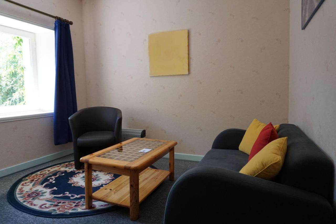 Bed and Breakfast Les Neuf Bouleaux Job Exterior foto