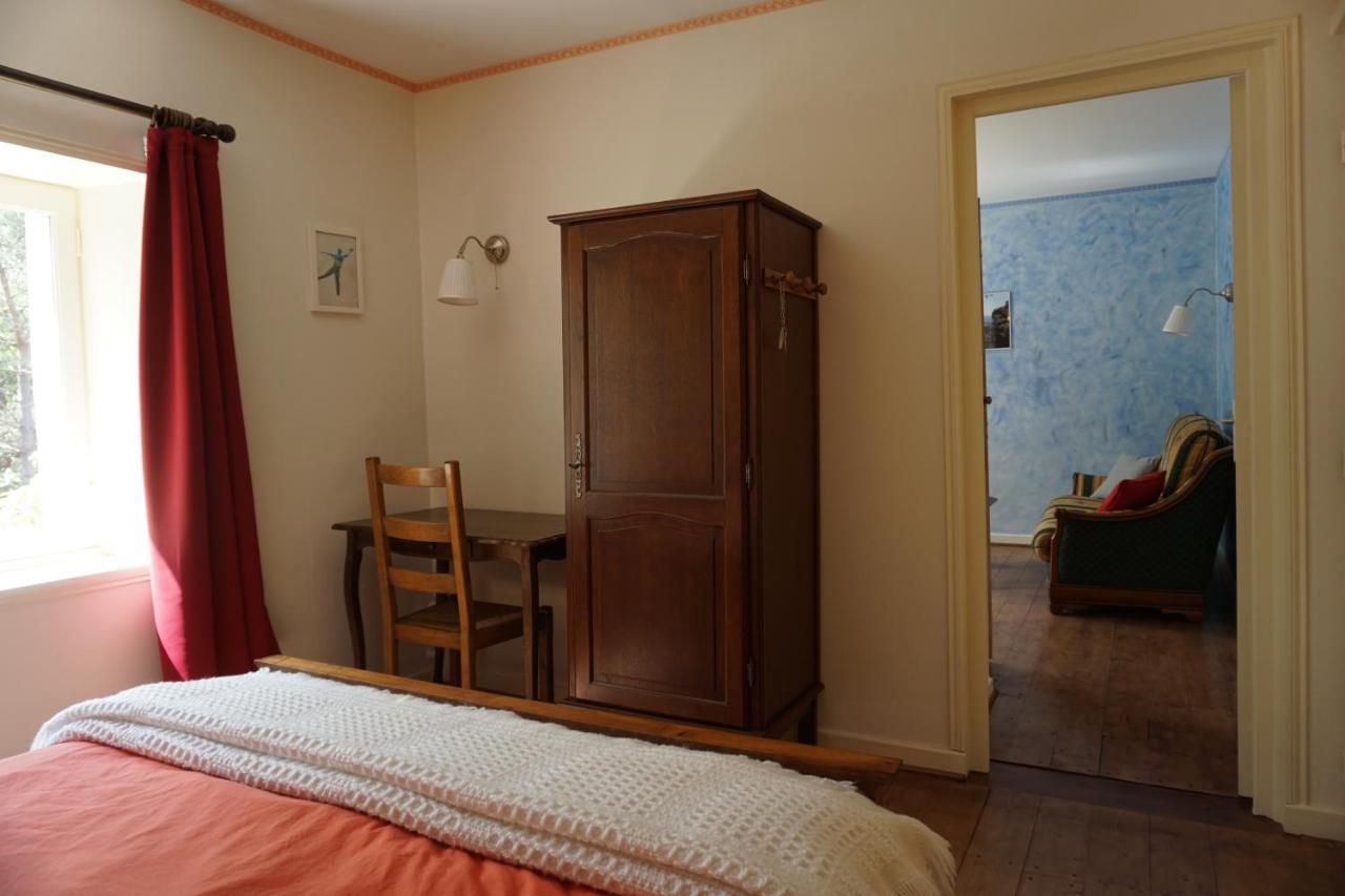 Bed and Breakfast Les Neuf Bouleaux Job Exterior foto