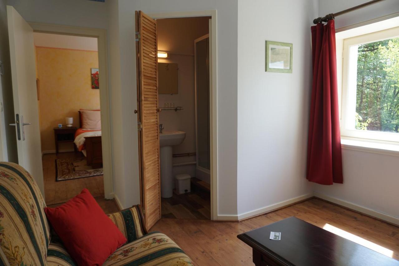 Bed and Breakfast Les Neuf Bouleaux Job Exterior foto